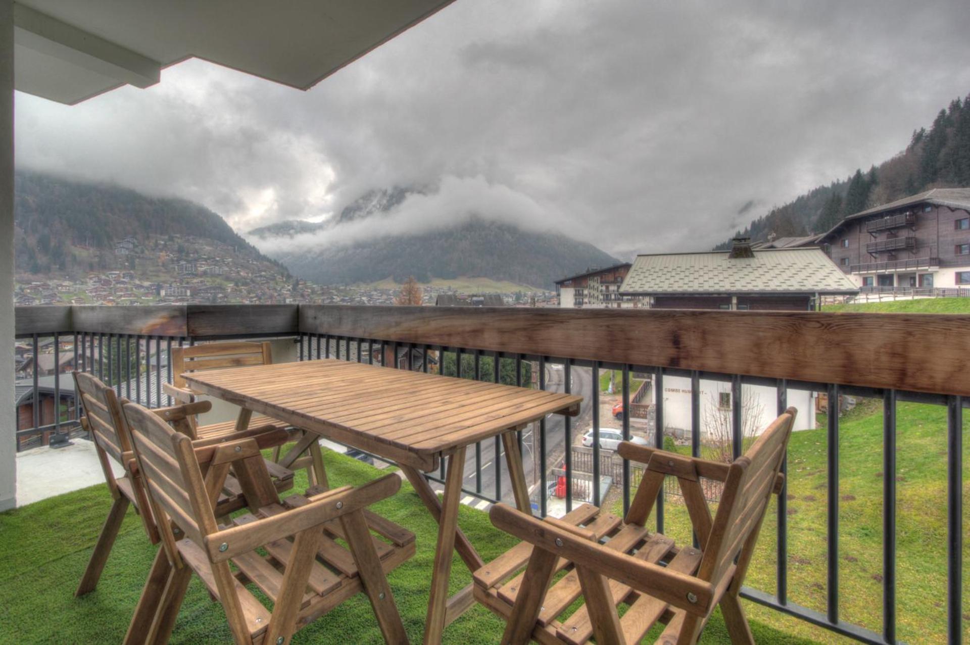 Le Major Apartment Morzine Bagian luar foto